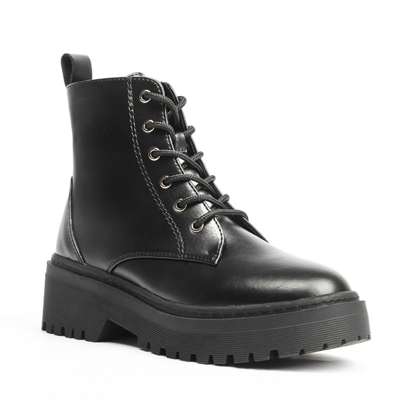 Anarchia Ankle Boots A-1 R Class 220mm 230mm 240mm 250mm Black | Upper: Recycled leather Outsole: Thermo plastic rubber