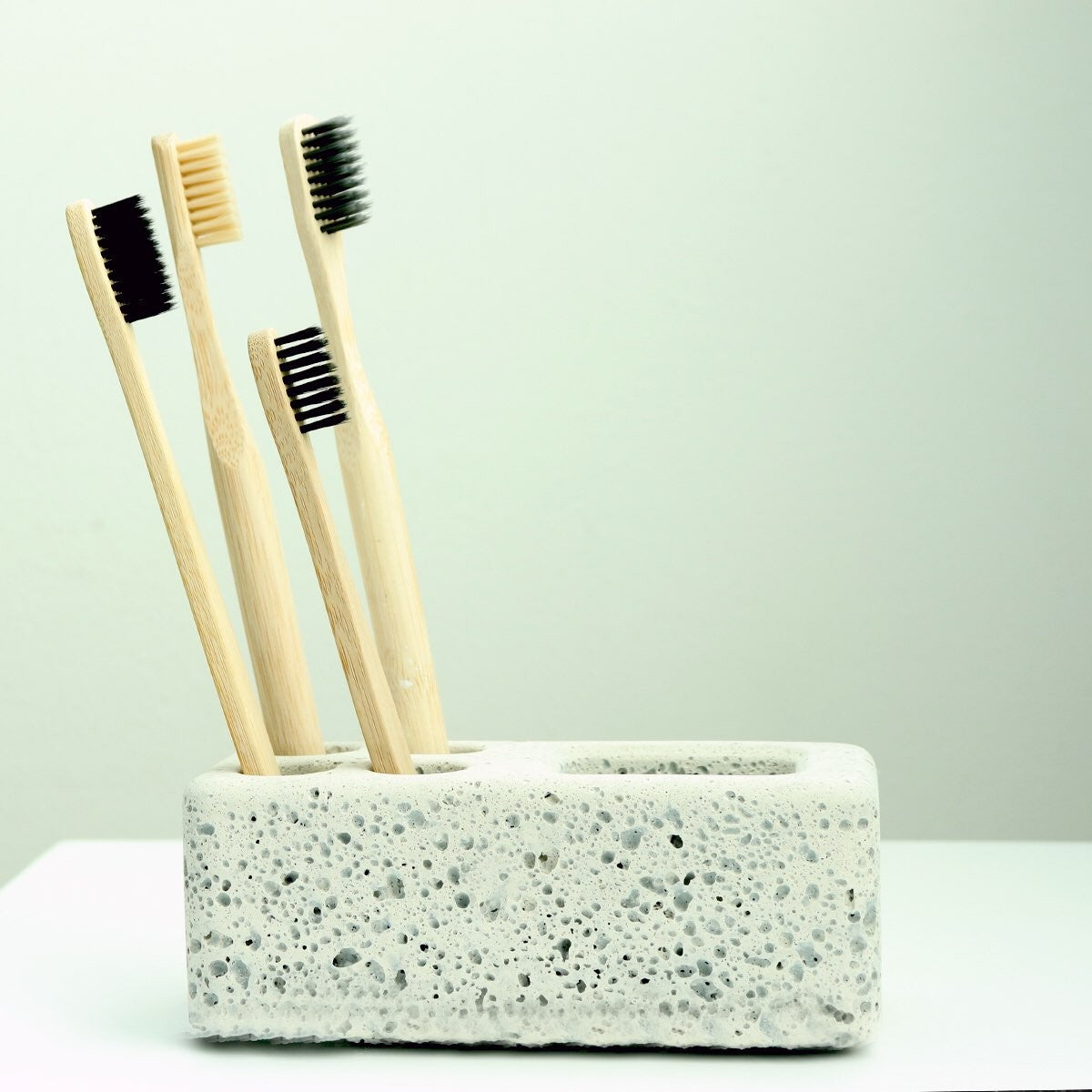 Basalt Biodegradation Toothbrush Holder