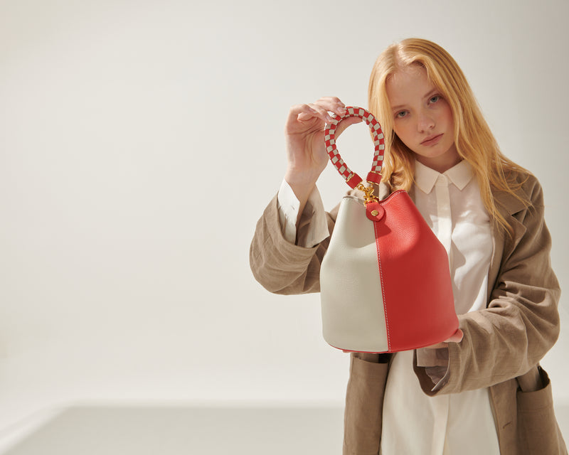 Vento Chess Bag  | Cream Red | Small (S) Medium (M)