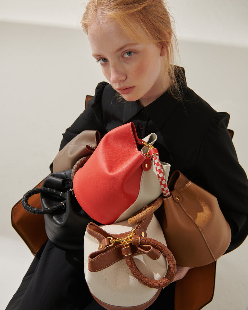 Vento Chess Bag  | Tan | Medium (M) Large (L)